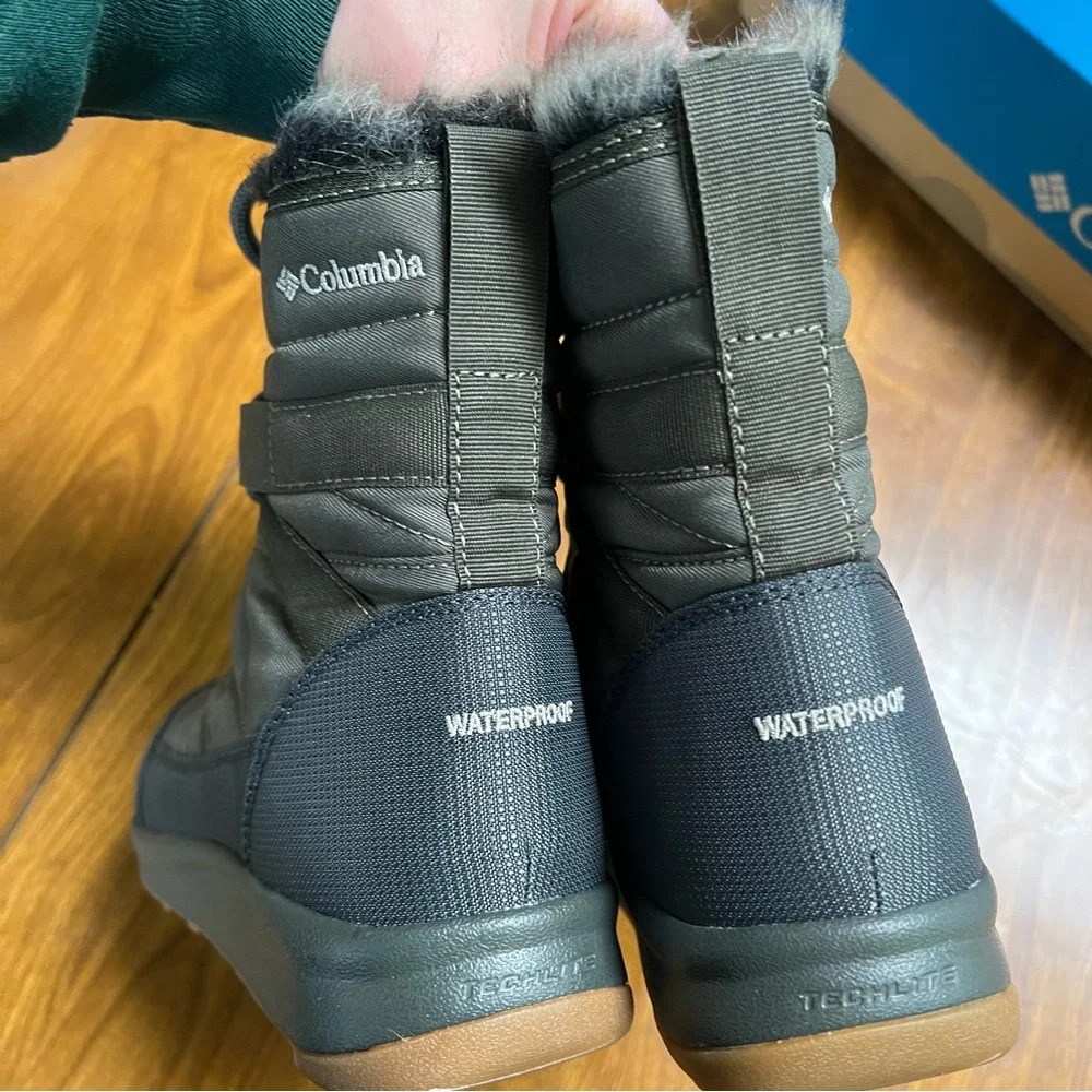 NWT Columbia Minx Shorty IV Winter insulated boots size 6 Green Tundra